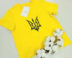 Футболка дитяча з принтом "Тризуб" 116, 122, 128р Футболка дитяча з принтом "Тризуб" 116, 122, 128р