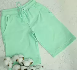 Дитячі та підліткові трикотажні шорти колір світлий мінт 116,122,128 Дитячі та підліткові трикотажні шорти колір світлий мінт 116,122,128