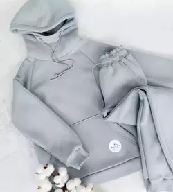 Дитячий  сірий трикотажний костюм з утепленням 116, 122, 128,134. Дитячий  сірий трикотажний костюм з утепленням 116, 122, 128,134.