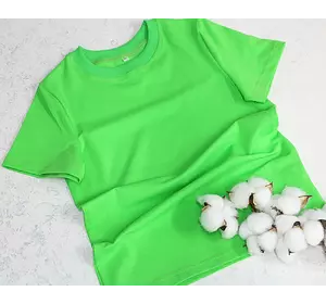 Дитяча футболочка без принта 116,122,128 Дитяча футболочка без принта 116,122,128